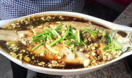 清蒸鱼做法视频,简单美味，一招掌握的烹饪秘诀